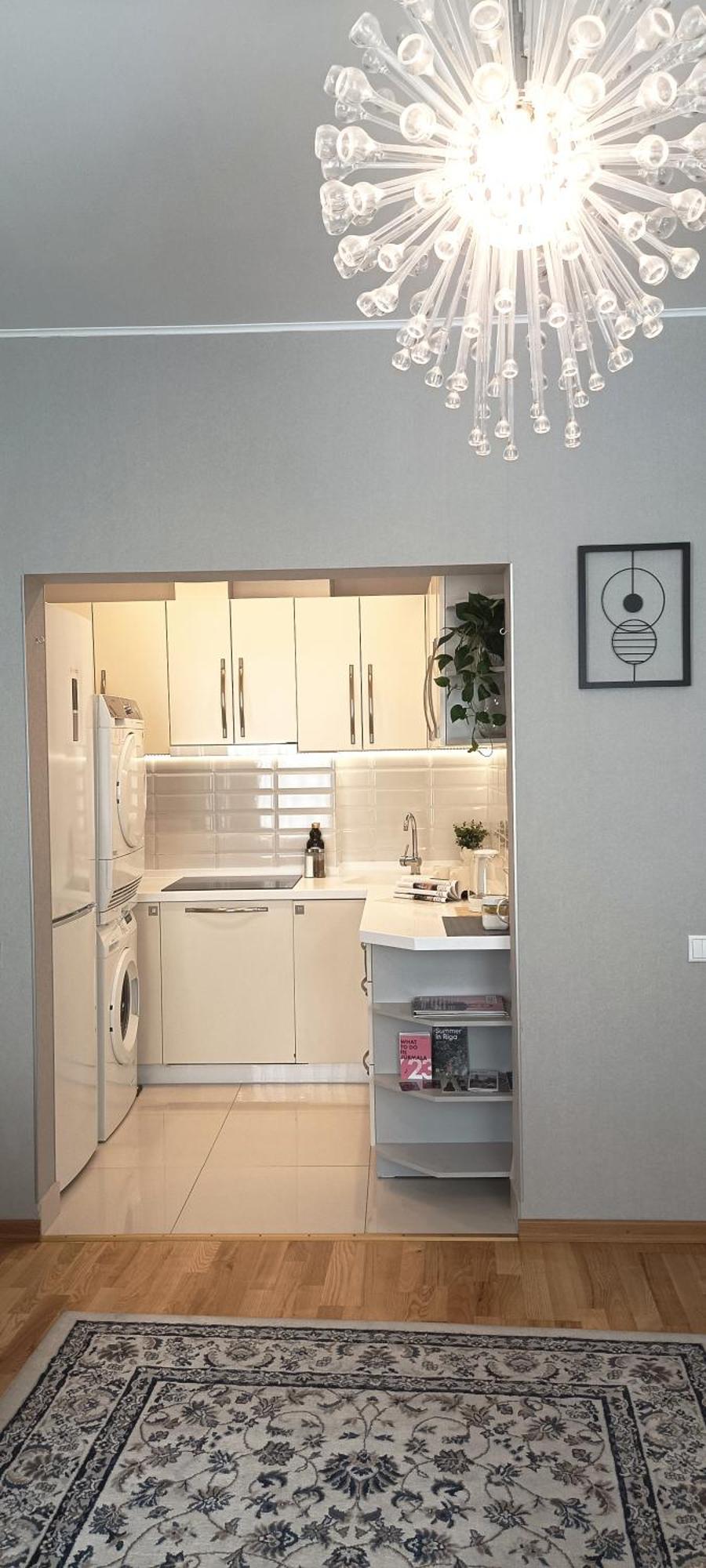 Old Town 2 Bedroom Apartment Near Dome Square & Scenic Waterfront ريغا المظهر الخارجي الصورة