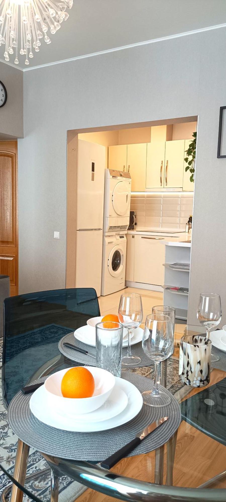 Old Town 2 Bedroom Apartment Near Dome Square & Scenic Waterfront ريغا المظهر الخارجي الصورة